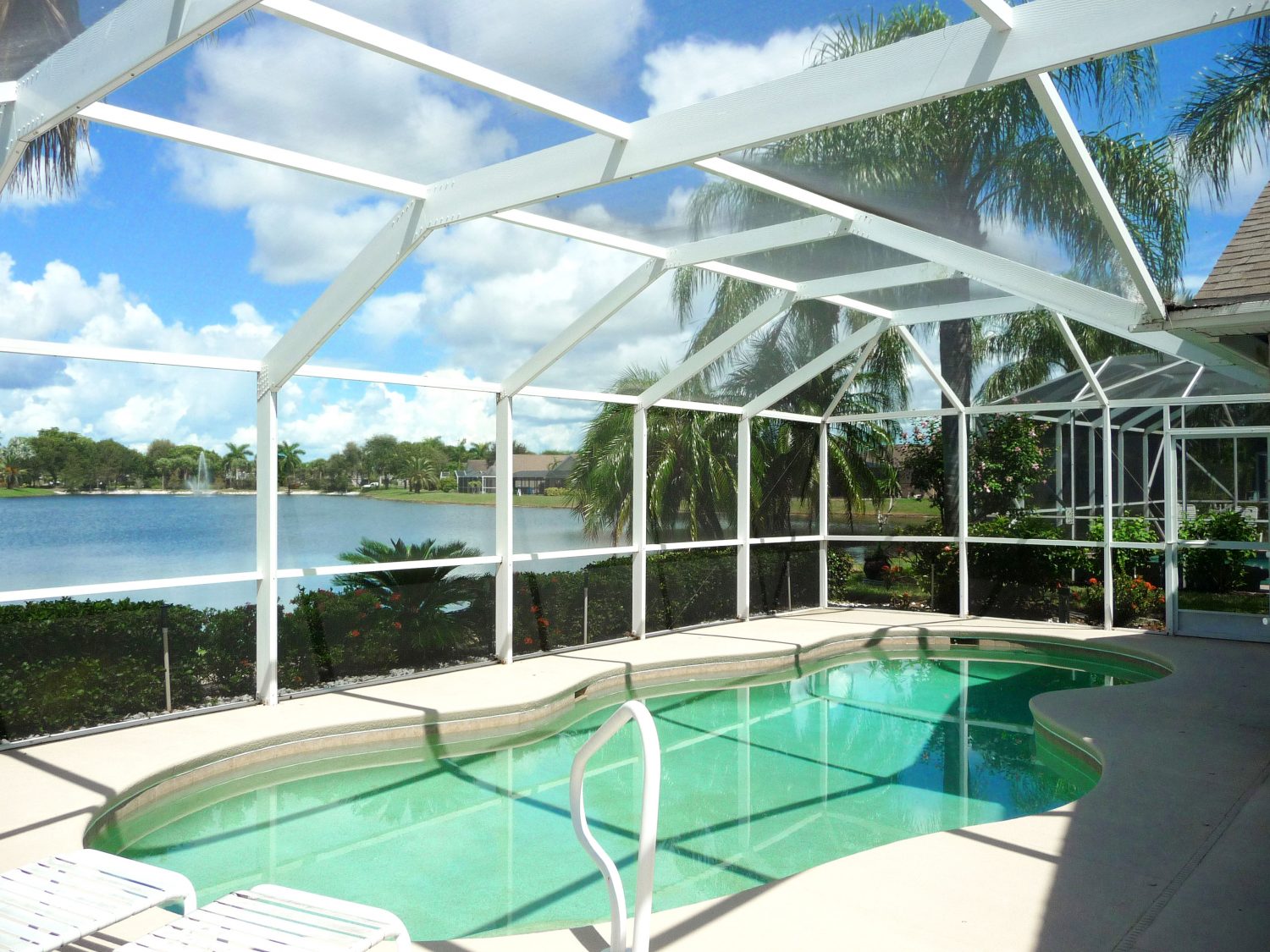 WATERFRONT PROPERTY IN FLORIDA - OVERVIEW - Churchill Real Estate ...
